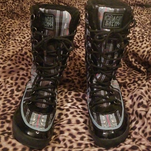Coach snow boots - Picture 1 of 5